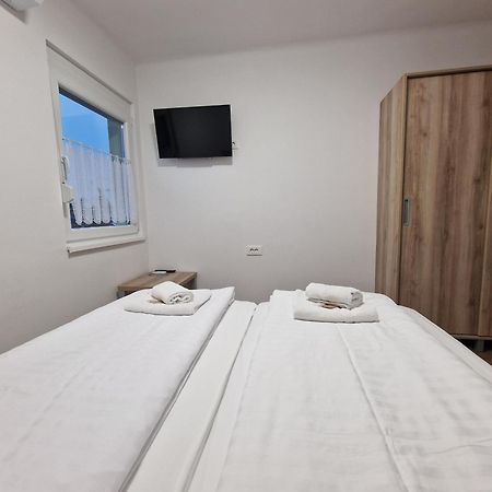 Pocitniski Dom Portoroz / Portoroz Holiday Home Екстериор снимка